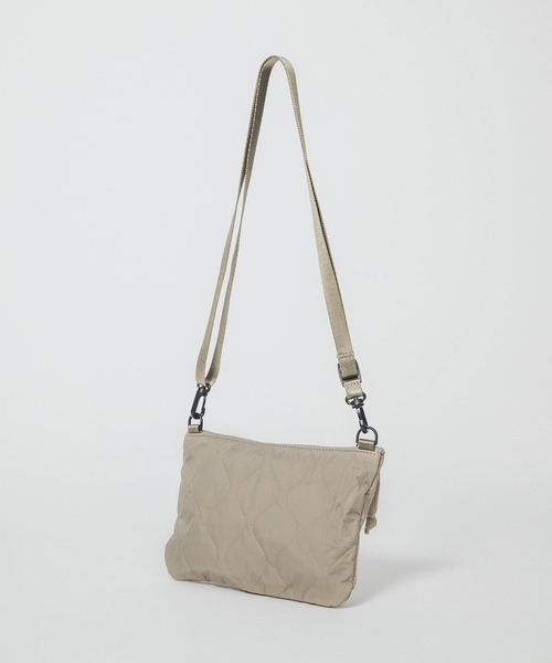 MIS（エムアイエス）の「MILITARY QUILTED SACOSCH（ショルダーバッグ・メンズ・イエロー/グリーン/ピンク/ブルー/ブラック/ベージュ・ONESIZE）」の8枚目の写真