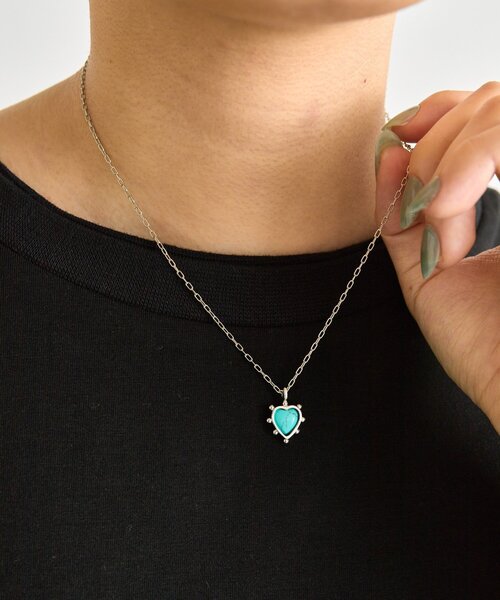 ear PAPILLONNER(イアパピヨネ)の「《WEB&一部店舗限定》ターコイズハートストーンネックレス(ネックレス・レディース・ブルー系その他・FREE)」の1枚目の写真