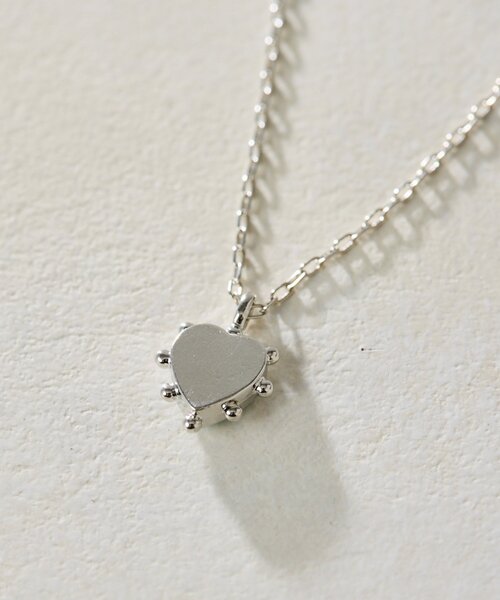 ear PAPILLONNER(イアパピヨネ)の「《WEB&一部店舗限定》ターコイズハートストーンネックレス(ネックレス・レディース・ブルー系その他・FREE)」の6枚目の写真
