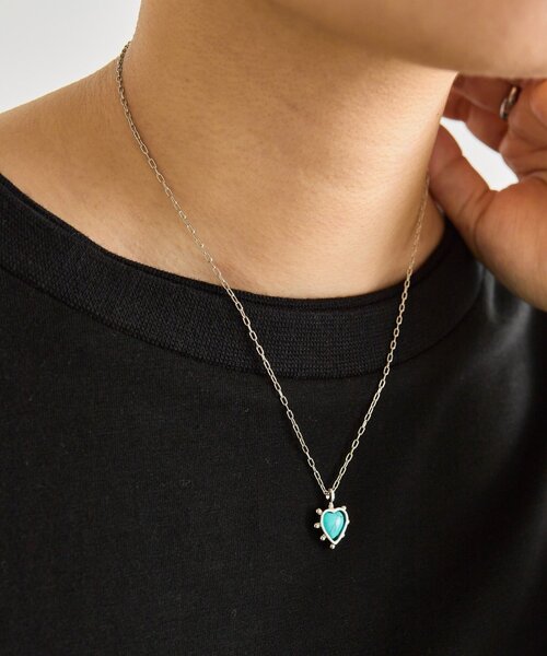 ear PAPILLONNER(イアパピヨネ)の「《WEB&一部店舗限定》ターコイズハートストーンネックレス(ネックレス・レディース・ブルー系その他・FREE)」の8枚目の写真