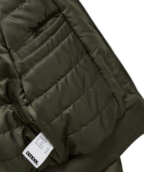 DANDEL(ダンデル)の「DD cropped studded MA-1 jacket (KHAKI)(ブルゾン・レディース・その他・1/2/3)」の5枚目の写真