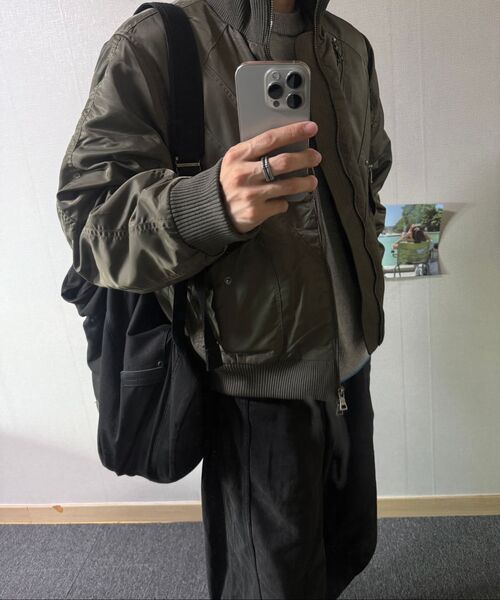 DANDEL(ダンデル)の「DD cropped studded MA-1 jacket (KHAKI)(ブルゾン・レディース・その他・1/2/3)」の8枚目の写真