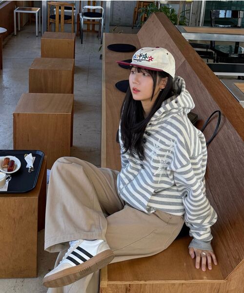 DANDEL(ダンデル)の「DD cropped studded MA-1 jacket (KHAKI)(ブルゾン・レディース・その他・1/2/3)」の9枚目の写真