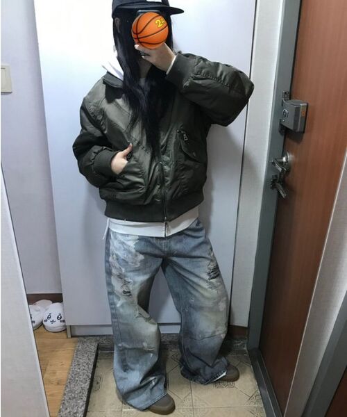 DANDEL(ダンデル)の「DD cropped studded MA-1 jacket (KHAKI)(ブルゾン・レディース・その他・1/2/3)」の11枚目の写真