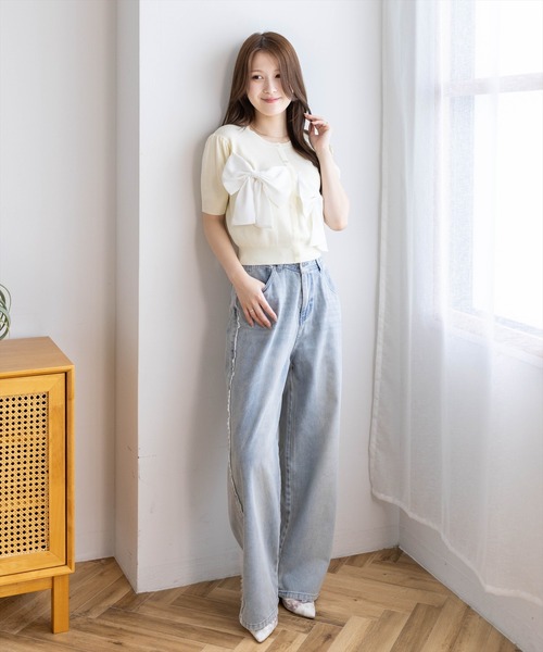CLEAR BASIC（クリアベーシック）の「リボンデザインニットトップス［骨格ウェーブ／フェミニン／ガーリー／大人かわいい／華やか］（ニット/セーター・レディース・ブラック/レモンイエロー/グレー系その他・F）」の6枚目の写真