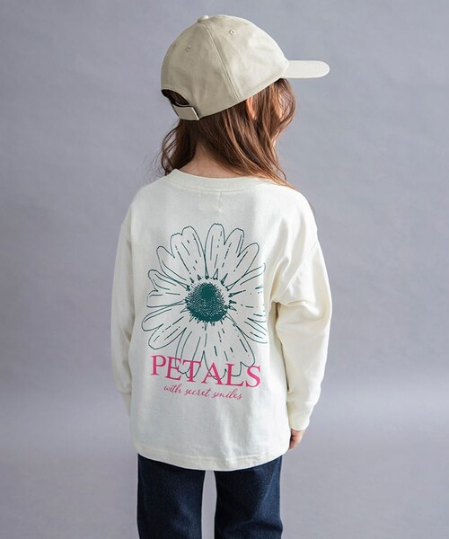 DRC branshes(ディーアールシーブランシェス)の「【WEB限定/DRC】アソートガールズグラフィック長袖Tシャツ(Tシャツ/カットソー・キッズ・サックスブルー/ネイビー/アイボリー/チャコールグレー/ブルーグレー/ラベンダー/その他1/ブラック/ライトピンク/その他2・130/120/100/110/140/150/160)」の2枚目の写真
