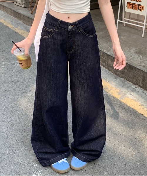 NEW GENTLEMAN(ニュージェントルマン)の「ハッピーデニム ワイドバギー ルーズ パンツ(デニムパンツ・レディース・ネイビー・S/L/M)」の14枚目の写真