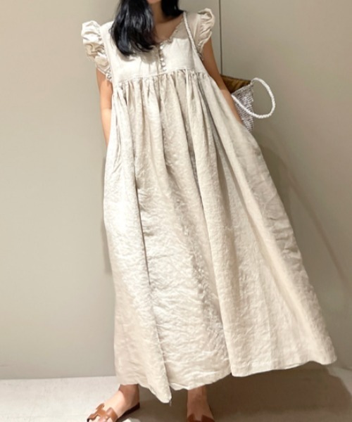 Aelina(エリナ)の「前後リバーシブルワンピース(ワンピース・レディース・ネイビー/ベージュ・FREE)」の15枚目の写真