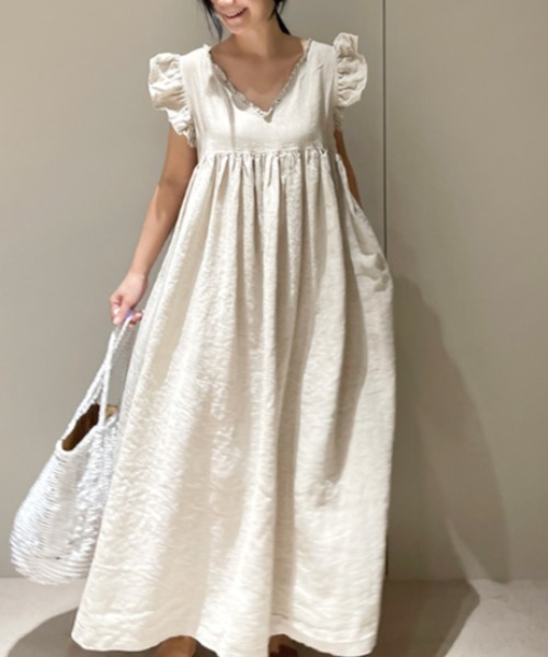 Aelina(エリナ)の「前後リバーシブルワンピース(ワンピース・レディース・ネイビー/ベージュ・FREE)」の21枚目の写真