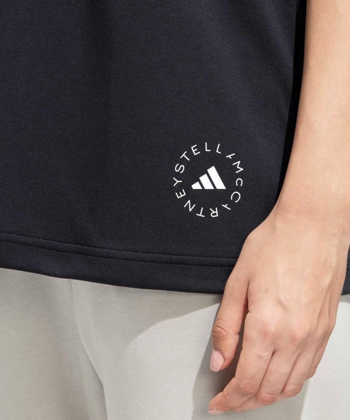 adidas by Stella McCartney(アディダスバイステラマッカートニー)の「【adidas by Stella McCartney】adidas by Stella McCartney ロゴ 半袖Tシャツ / アディダス adidas(Tシャツ/カットソー・レディース・ブラック・SMALL/MEDIUM/LARGE/X-LARGE/XX-LARGE)」の4枚目の写真