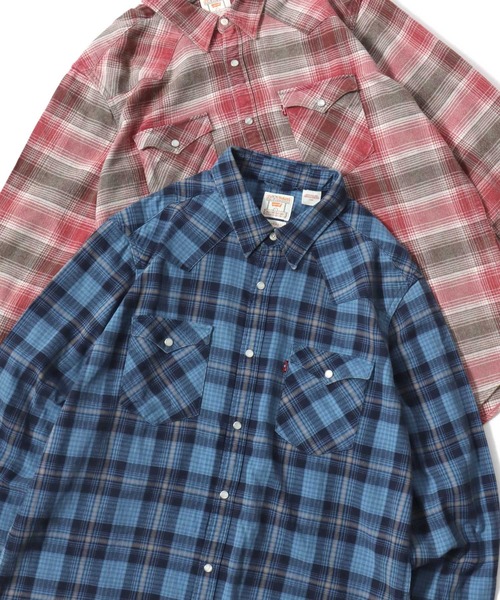 Levi's(リーバイス)の「Levi's/リーバイス BARSTOW WESTERN CHECK SHIRT/レギュラーフィット ウエスタンチェックシャツ/レギュラーカラーシャツ/レディース メンズ(シャツ/ブラウス・メンズ・ブルー/レッド・M/XL/L)」の2枚目の写真
