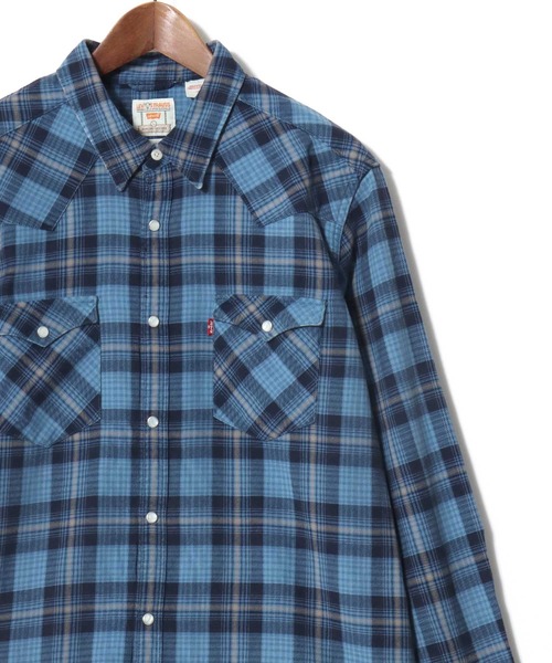 Levi's(リーバイス)の「Levi's/リーバイス BARSTOW WESTERN CHECK SHIRT/レギュラーフィット ウエスタンチェックシャツ/レギュラーカラーシャツ/レディース メンズ(シャツ/ブラウス・メンズ・ブルー/レッド・M/XL/L)」の13枚目の写真