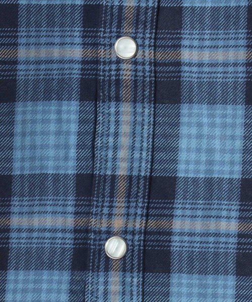 Levi's(リーバイス)の「Levi's/リーバイス BARSTOW WESTERN CHECK SHIRT/レギュラーフィット ウエスタンチェックシャツ/レギュラーカラーシャツ/レディース メンズ(シャツ/ブラウス・メンズ・ブルー/レッド・M/XL/L)」の9枚目の写真