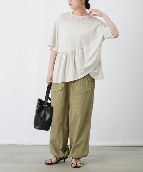 LUCA/LADY LUCK LUCA(ルカ/レディラックルカ)の「LC/LLL コンパクトスムースフリルデザインプルオーバー(Tシャツ/カットソー・レディース・オフホワイト/ダークブラウン/ネイビー・FREE)」の6枚目の写真