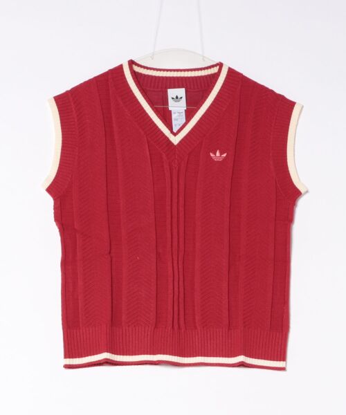 adidas(アディダス)の「adidas アディダス W CABLE KNIT VEST ショートスリーブ KR7063 TEAMVICTORYRED(ベスト・レディース・レッド・SMALL/X-LARGE/LARGE/MEDIUM)」の1枚目の写真