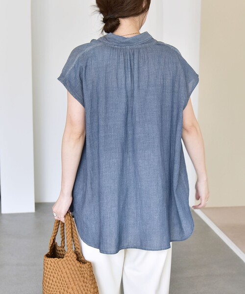 quaranciel（カランシエル）の「quaranciel:〈手洗い可能〉シアー デニム ボウタイ フレンチスリーブ ブラウス（シャツ/ブラウス・レディース・ブルー/ライトブルー・ONE SIZE）」の19枚目の写真