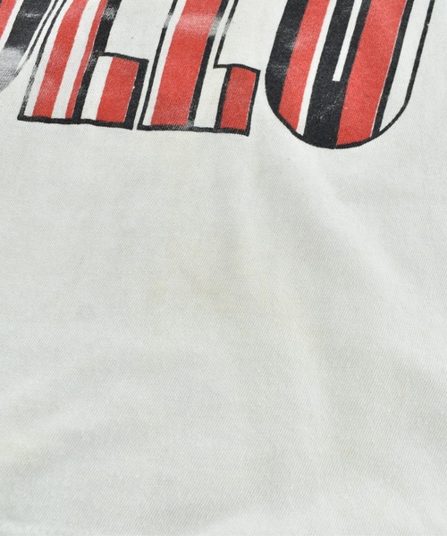 NBA/NFL/NHL/MLB(エヌビーエーエヌエフエルエヌエイチエルエムエルビー)の「【USED】90’s “NBA Chicago Bulls/3PEAT” バスケ Tシャツ USA製(Tシャツ/カットソー・メンズ・ホワイト・X-LARGE)」の7枚目の写真