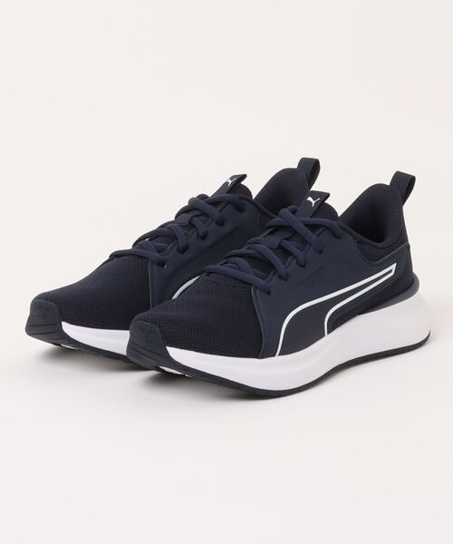 PUMA（プーマ）の「《PUMA》SOFTRIDE カーソン 2（スニーカー・メンズ・ブラック系その他/ネイビー/ホワイト系その他/ブラック×ブラック/ブラック・23.0cm/23.5cm/24.0cm/24.5cm/25.0cm/26.5cm/27.0cm/27.5cm/28.0cm/25.5cm/26.0cm）」の5枚目の写真