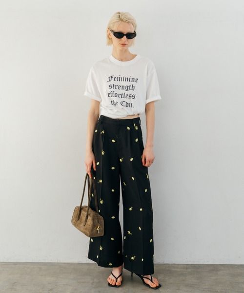 CREDONA(クレドナ)の「MOTIF EMBROIDERY PANTS/モチーフエンブロイダリーパンツ(その他パンツ・レディース・ブラック・0/1)」の2枚目の写真