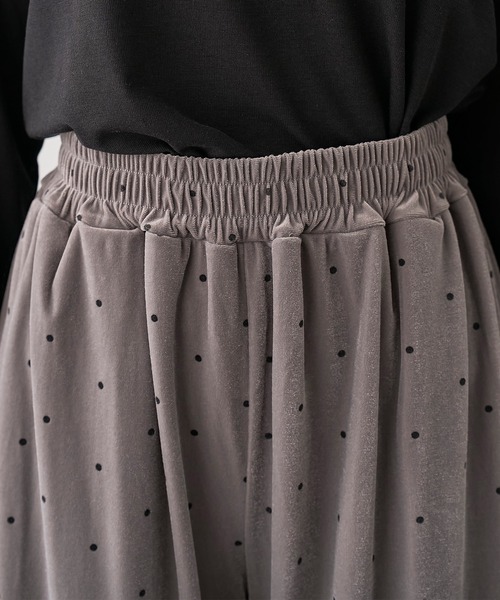 mil(ミル)の「ベロアパンツ【588218】(その他パンツ・レディース・グレー/ダークブラウン・M-Short/M-Regular/S-Short/S-Regular)」の21枚目の写真