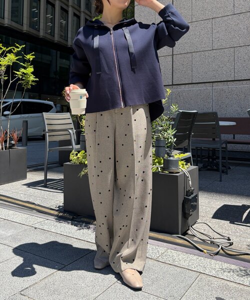Jena espace merveilleux(ジェナ エスパスメルヴェイユ)の「フロッキードットパンツ(その他パンツ・レディース・ブラック/ベージュ・FREE)」の11枚目の写真