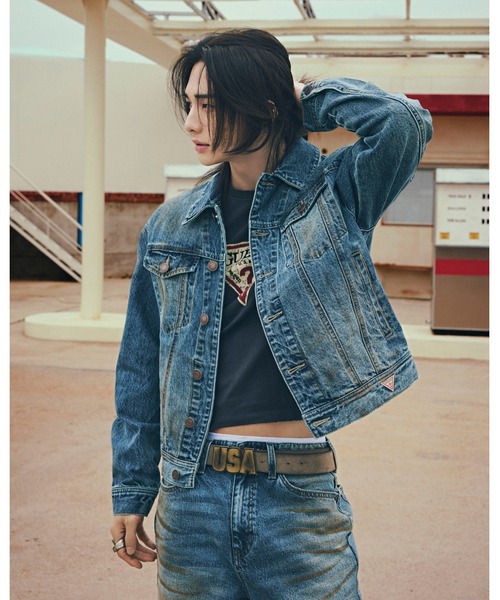 Guess(ゲス)の「【ヒョンジン 着用】 UNISEX S/Slv Tee Shirt Tシャツ 半袖 ロゴTシャツ(Tシャツ/カットソー・メンズ・グレー/ホワイト・MEDIUM/SMALL/X-SMALL/LARGE)」の13枚目の写真
