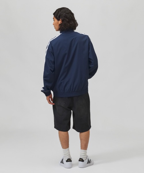 adidas（アディダス）の「アディダス adidas スタジアム ライト ツイル ルーズフィット トラックジャケット（ジャージ・メンズ・ブラック/ネイビー/バーガンディー・L/3L/LL/M/S）」の8枚目の写真