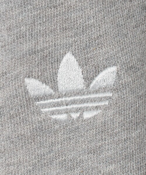 adidas Originals(アディダスオリジナルス)の「<adidas Originals>トレフォイル スウェットパンツ(スウェットパンツ・レディース・グレー系・S/XS)」の3枚目の写真
