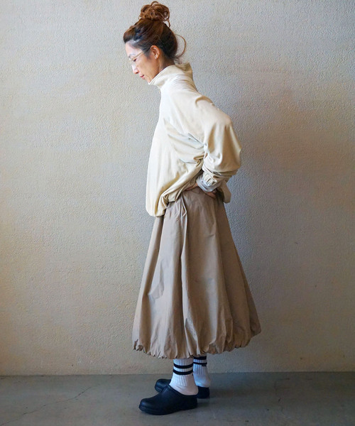 JOURNAL STANDARD LUXE（ジャーナルスタンダード　ラックス）の「ベロアハーフジップブルゾン（その他アウター・レディース・ブラック/ベージュ・FREE）」の5枚目の写真