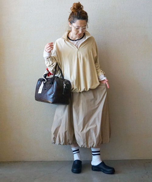 JOURNAL STANDARD LUXE（ジャーナルスタンダード　ラックス）の「ベロアハーフジップブルゾン（その他アウター・レディース・ブラック/ベージュ・FREE）」の4枚目の写真