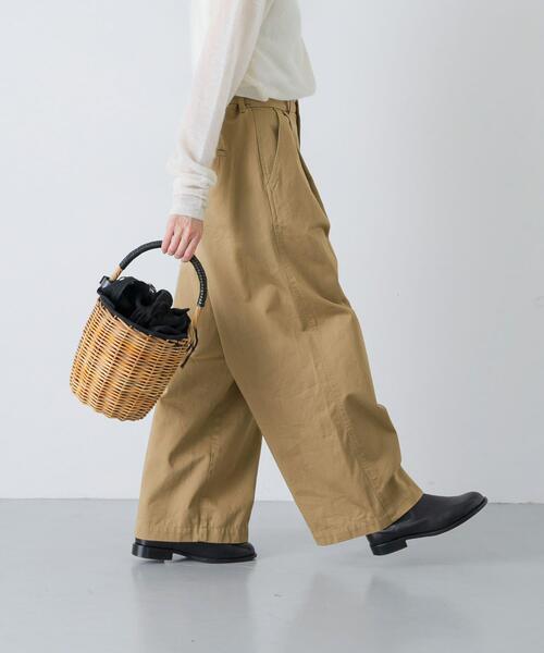 かぐれ(カグレ)の「『2サイズ展開』コットンワイドチノパンツ(その他パンツ・レディース・ベージュ・0/1)」の6枚目の写真