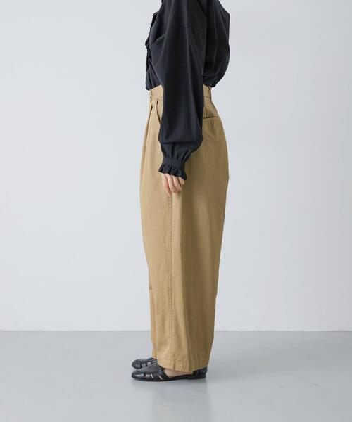 かぐれ(カグレ)の「『2サイズ展開』コットンワイドチノパンツ(その他パンツ・レディース・ベージュ・0/1)」の13枚目の写真