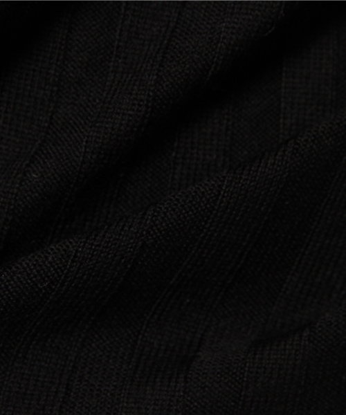 SLY（スライ）の「LANA WOOL TURTLE HG TOPS（ニット/セーター・レディース・サックスブルー/ワインレッド/イエロー系その他/トップグレー/ブラック/ピンク/オフホワイト・1/2）」の14枚目の写真