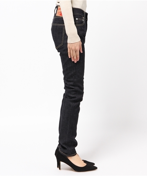 HYSTERIC GLAMOUR(ヒステリックグラマー)の「Sデニム スキニーPT(デニムパンツ・レディース・インディゴブルー・23inch/24inch/25inch/26inch/27inch/28inch)」の3枚目の写真