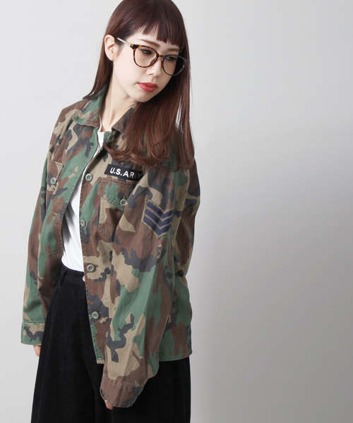 WEGO(ウィゴー)の「WEGO/ベーシックミリタリーシャツ(シャツ/ブラウス・レディース・その他1/ベージュ/カーキ・FREE)」の3枚目の写真