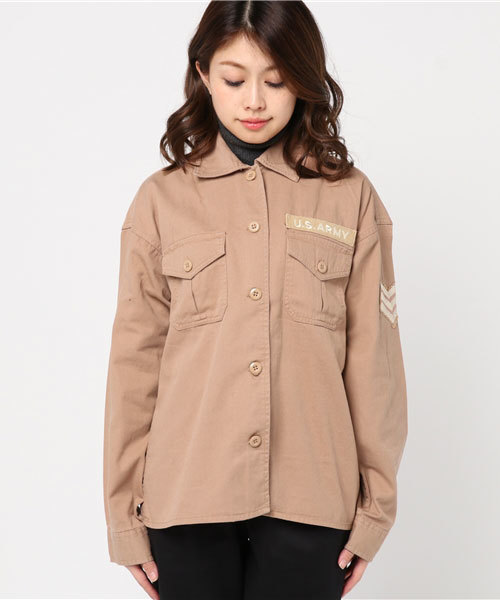 WEGO(ウィゴー)の「WEGO/ベーシックミリタリーシャツ(シャツ/ブラウス・レディース・その他1/ベージュ/カーキ・FREE)」の4枚目の写真