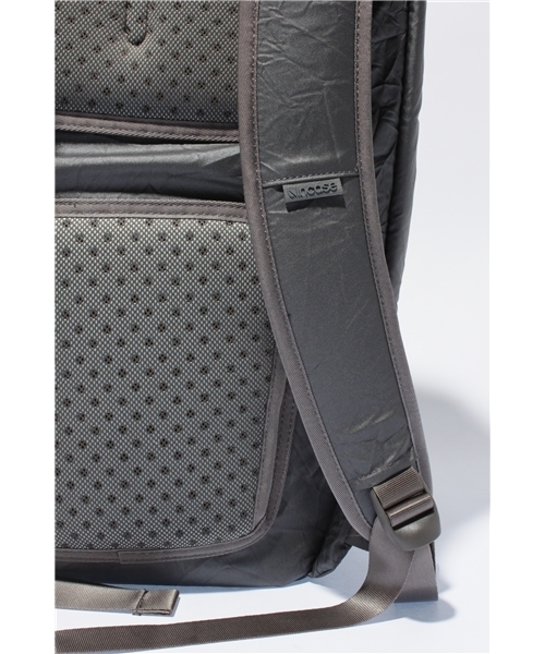 BEAMS（ビームス）の「INCASE / Alloy Backpack（バックパック