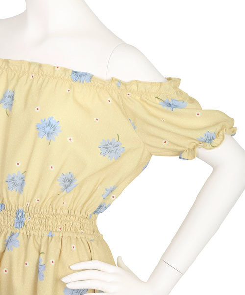 dazzlin(ダズリン)の「ドットマーガレットオフショルワンピース(ワンピース・レディース・イエロー/ネイビー/レッド・FREE)」の12枚目の写真