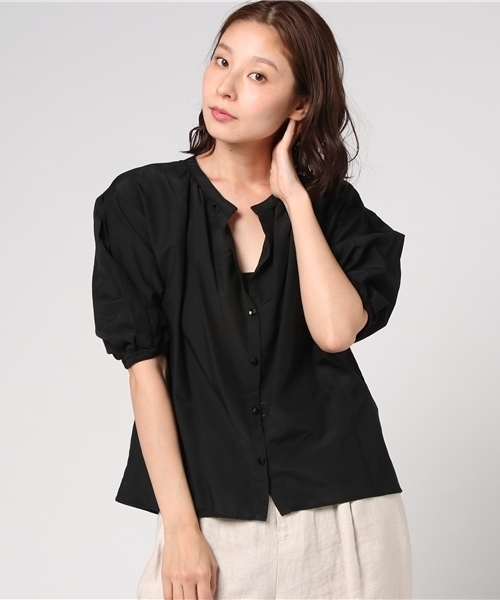 SHIPS for women（シップスフォーウィメン）の「コットンシルクボリュームスリーブスキッパー（シャツ/ブラウス・レディース・ホワイト系その他/ブラック/ロイヤルブルー・ONE SIZE）」の2枚目の写真