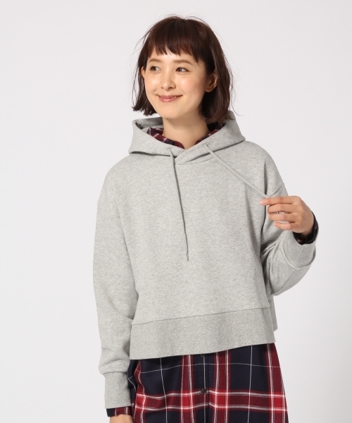 GLOBAL WORK（グローバルワーク）の「クロップドパーカー長袖/766920（パーカー・レディース・カーキ/ホワイト/ブラック/グレー/ピンク・MEDIUM/LARGE）」の4枚目の写真