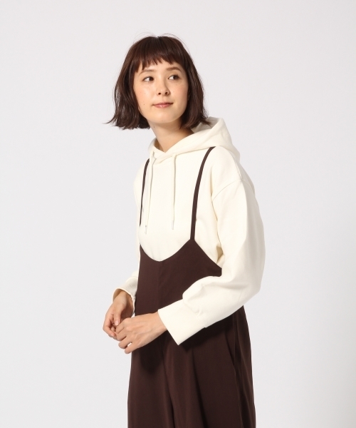 GLOBAL WORK（グローバルワーク）の「クロップドパーカー長袖/766920（パーカー・レディース・カーキ/ホワイト/ブラック/グレー/ピンク・MEDIUM/LARGE）」の2枚目の写真