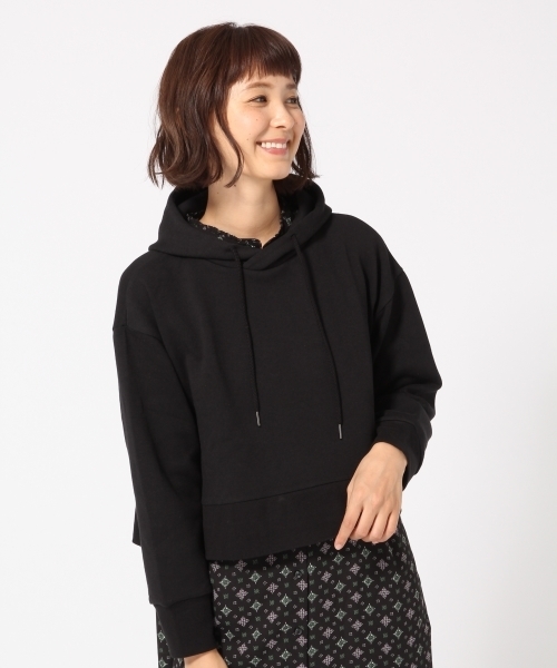 GLOBAL WORK（グローバルワーク）の「クロップドパーカー長袖/766920（パーカー・レディース・カーキ/ホワイト/ブラック/グレー/ピンク・MEDIUM/LARGE）」の3枚目の写真