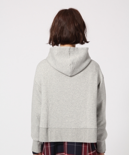 GLOBAL WORK（グローバルワーク）の「クロップドパーカー長袖/766920（パーカー・レディース・カーキ/ホワイト/ブラック/グレー/ピンク・MEDIUM/LARGE）」の12枚目の写真