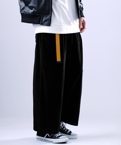 MONO-MART（モノマート）の「シルキーベロアワイドトラックパンツ/ワイドパンツ（その他パンツ・メンズ・ブラック/ネイビー/グレー・FREE）」の15枚目の写真