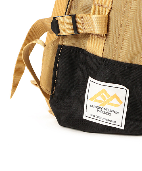 GREGORY×BEAMS PLUS別注 1st DAYPACK ベージュ GREGORY（グレゴリー）の「GREGORY×BEAMS PLUS / 別注 1st