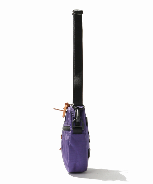 GREGORY（グレゴリー）の「GREGORY / グレゴリー QUICK POCKET M（ショルダーバッグ・メンズ・ブラック/カーキ/ラベンダー/キャメル・FREE）」の7枚目の写真