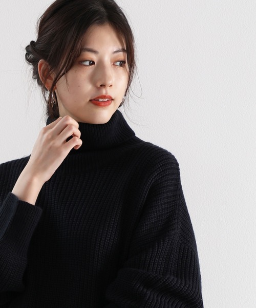 classicalelf(クラシカルエルフ)の「タートルネックミドル丈無地ローゲージニットプルオーバー(長袖)(ニット/セーター・レディース・オフホワイト/ブラック/チャコールグレー/ベージュ/オレンジ/パープル・MEDIUM/X-LARGE/XXX-LARGE)」の16枚目の写真