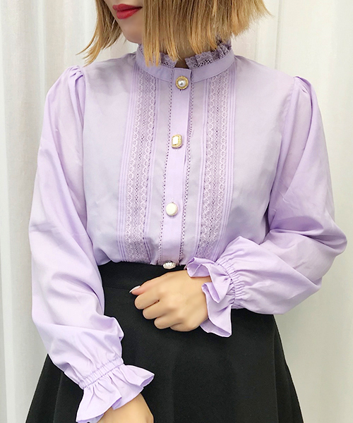 apres jour(アプレジュール)の「イロイロボタンスタンドレースブラウス【ZOZOTOWN限定アイテム】(シャツ/ブラウス・レディース・ブラック/オフホワイト/ラベンダー・フリー)」の10枚目の写真