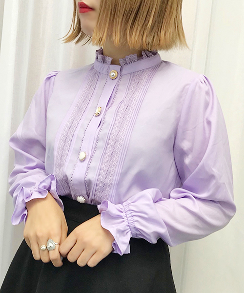 apres jour(アプレジュール)の「イロイロボタンスタンドレースブラウス【ZOZOTOWN限定アイテム】(シャツ/ブラウス・レディース・ブラック/オフホワイト/ラベンダー・フリー)」の12枚目の写真