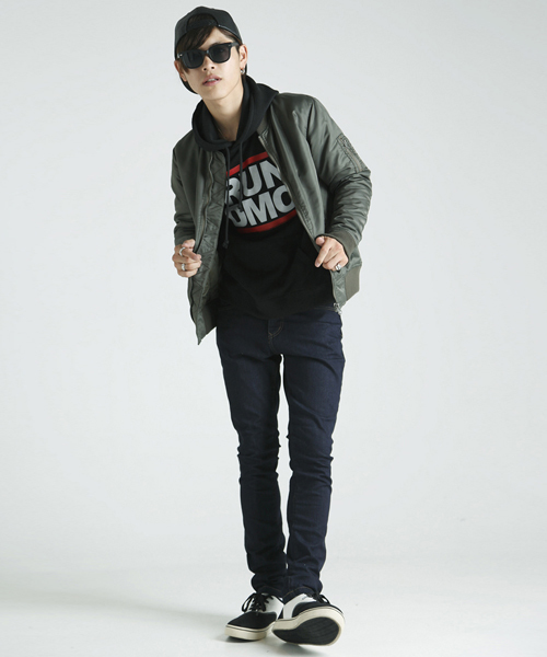 WEGO（ウィゴー）の「WEGO/パデッドMA-1ジャケット（ミリタリージャケット・メンズ・ブラック/カーキ・MEDIUM/LARGE）」の10枚目の写真